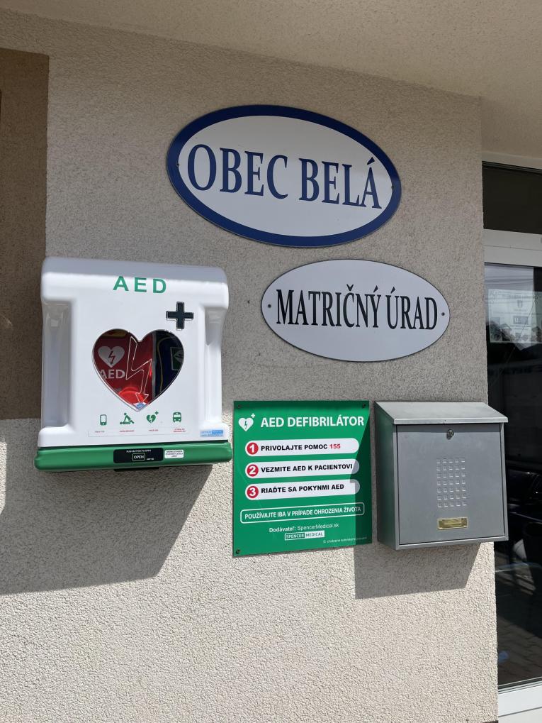 Umiestnenie AED prístroja v obci 